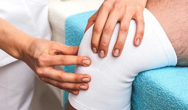 بهترین دکتر فوق تخصص زانو