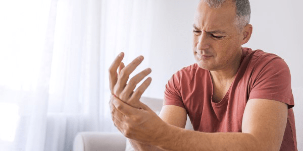همه چیز درباره بی حسی کف دست
